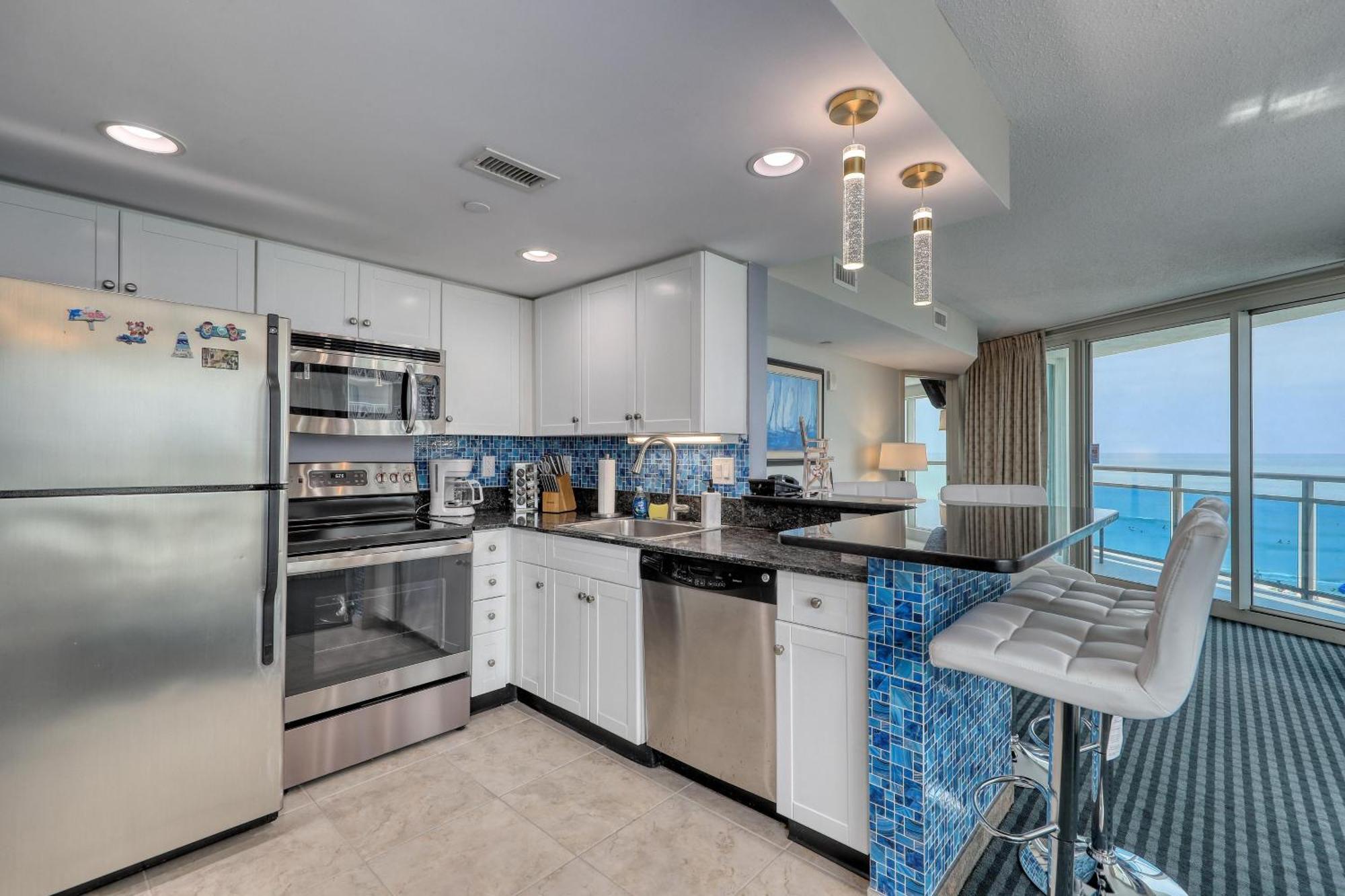Villa 107 S Ocean Blvd, 0308 - Ocean Front Sleeps 6 à Myrtle Beach Extérieur photo