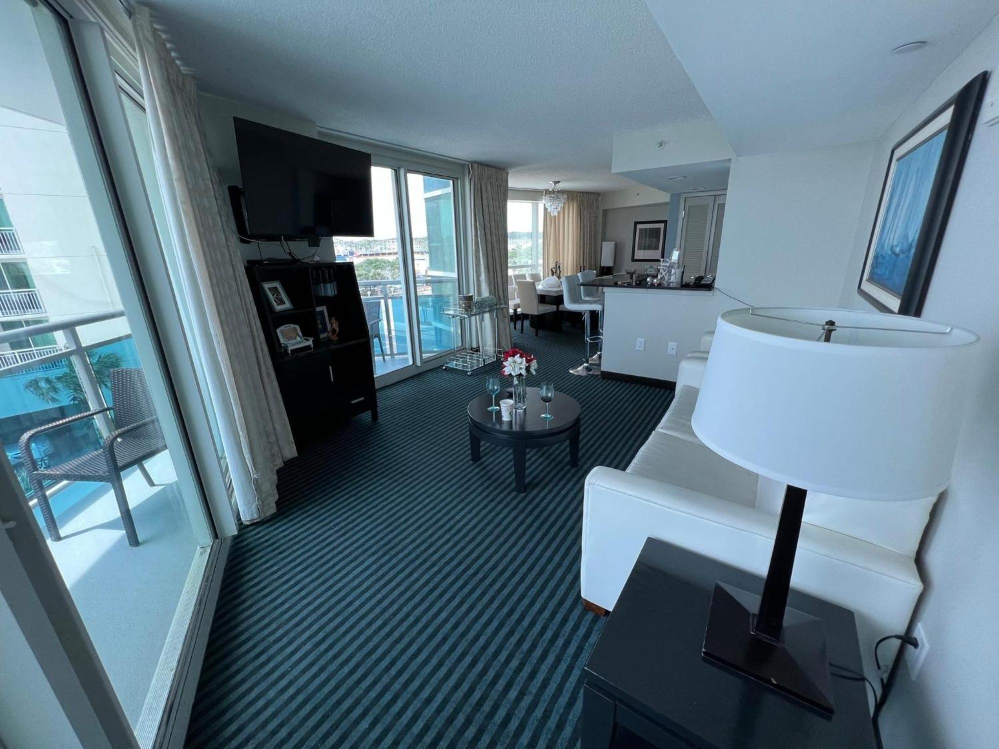 Villa 107 S Ocean Blvd, 0308 - Ocean Front Sleeps 6 à Myrtle Beach Extérieur photo